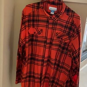 Columbia sportswear men’s button-down long sleeve shirt